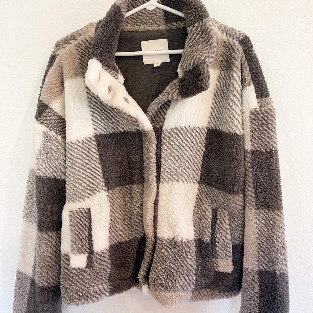 Thread & Supply Plaid Sherpa Snap Up (Size Medium)